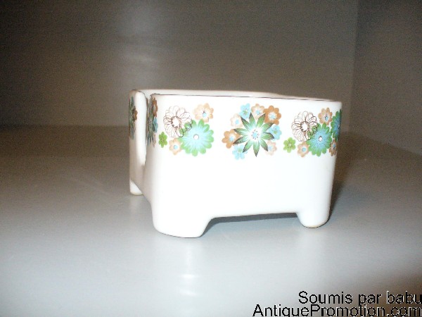Ceramique-de-Beauce-Cendrier-17905624.jpg 2560X1920 px
